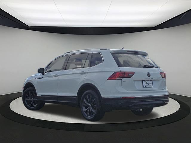 Used 2022 Volkswagen Tiguan SE image 5