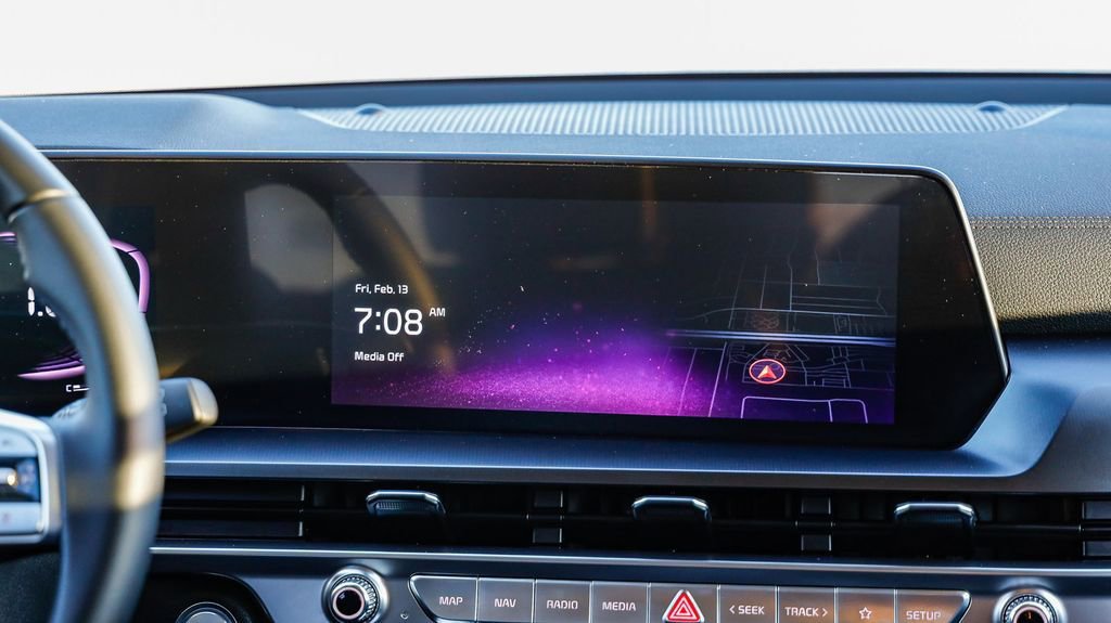 Used 2025 Kia Telluride LX image 17