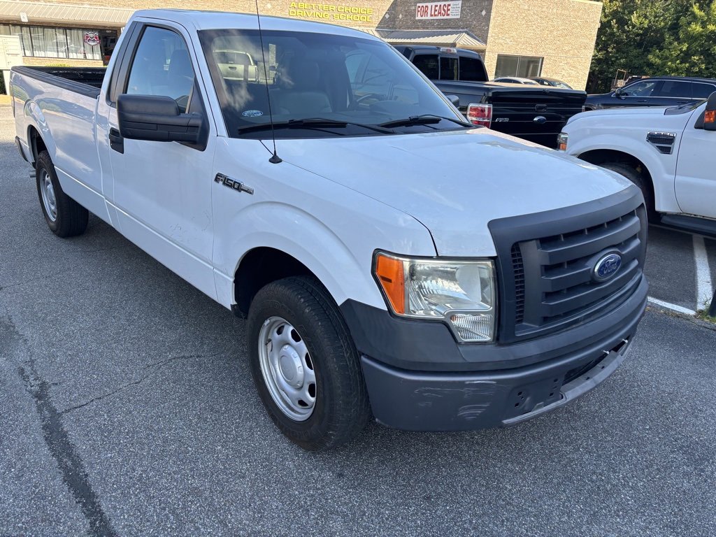 Used 2011 Ford F150 XL w/ Trailer Tow Pkg image 3