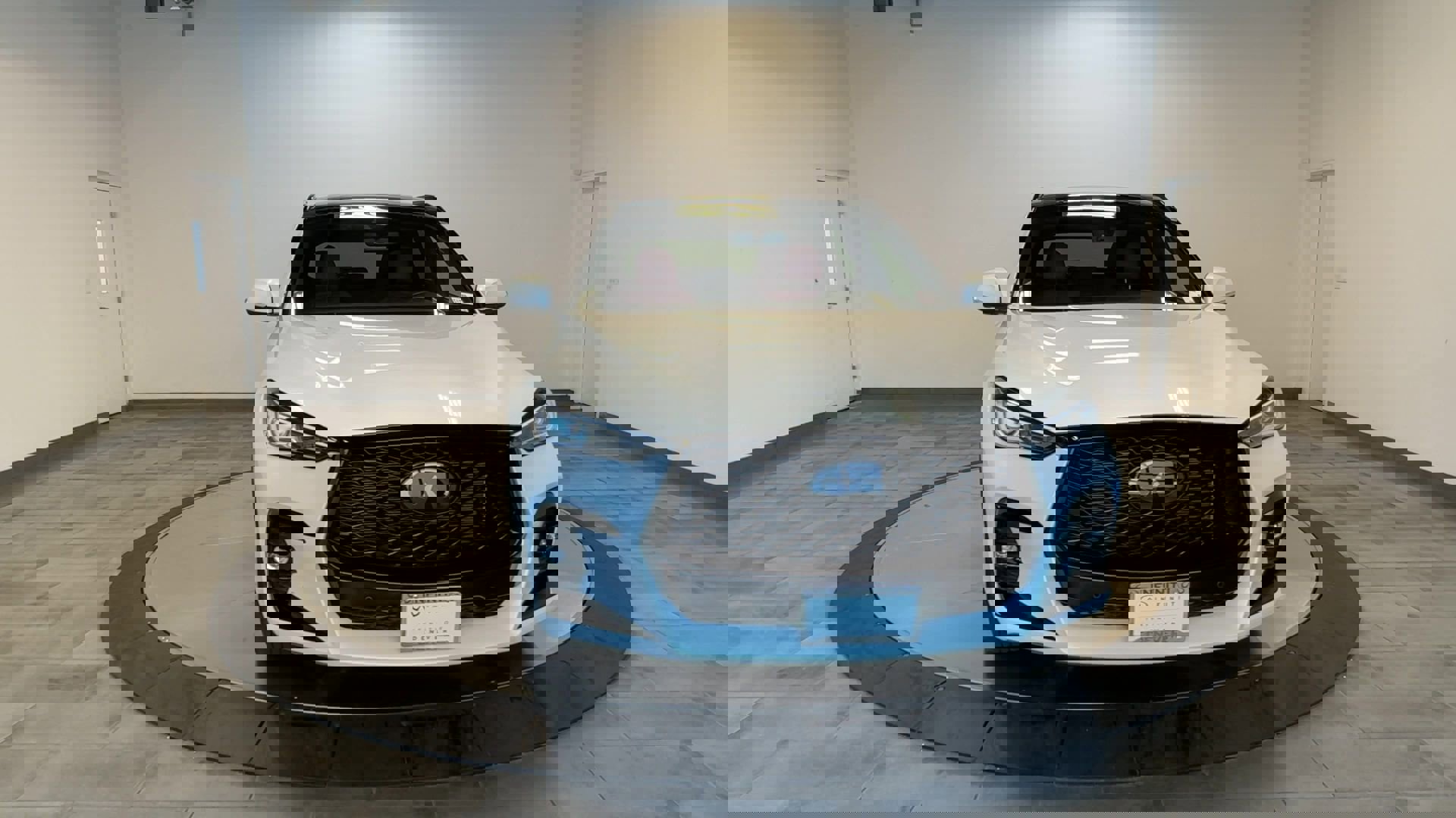 Certified 2025 INFINITI QX50 Sport image 3