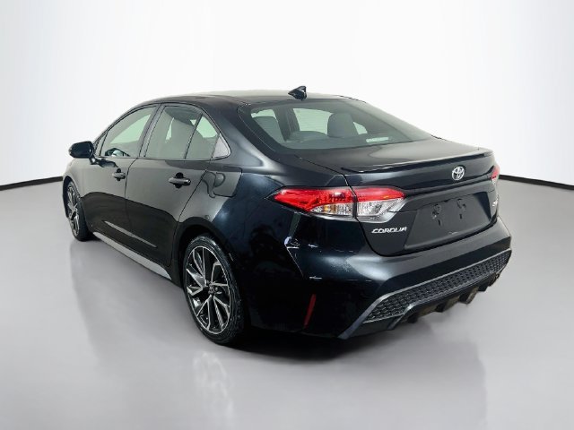 Used 2022 Toyota Corolla SE FWD image 7