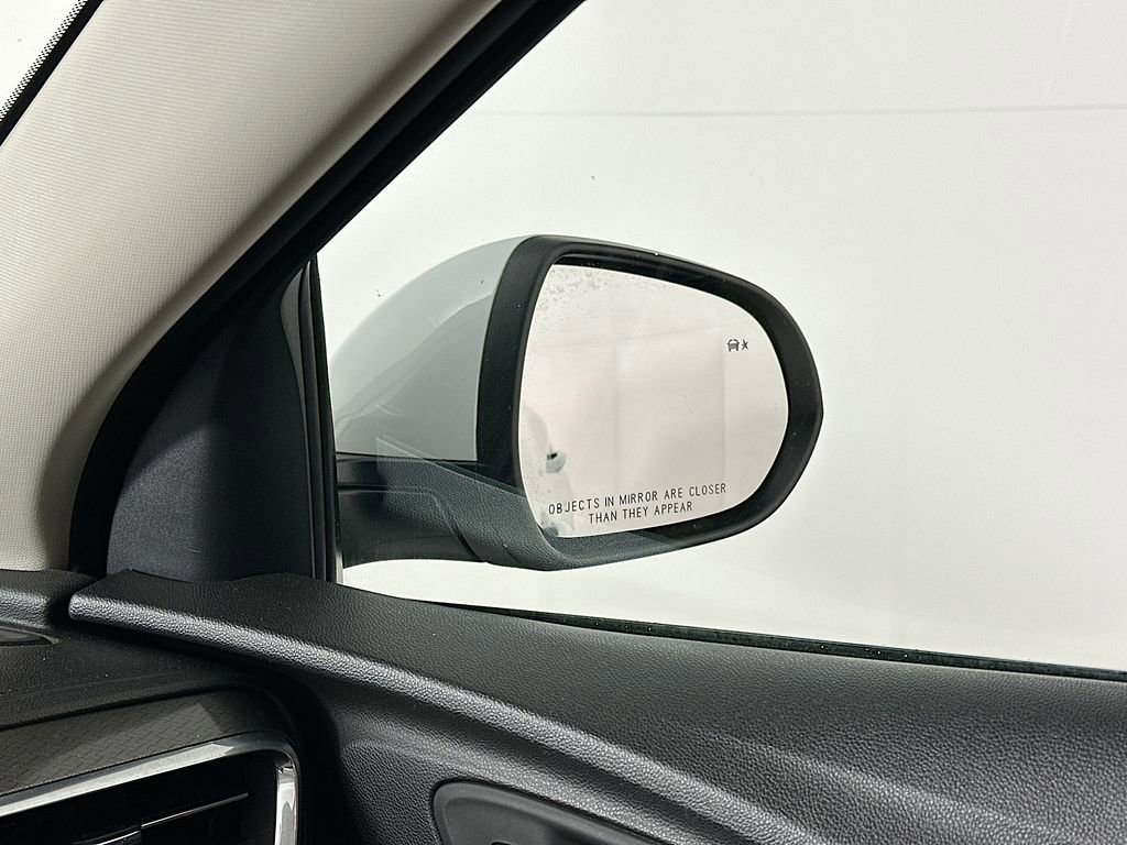 Used 2024 Buick Encore GX Sport Touring image 25