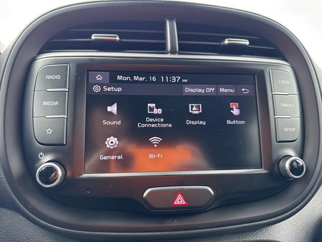 Used 2022 Kia Soul LX w/ Technology Package image 23