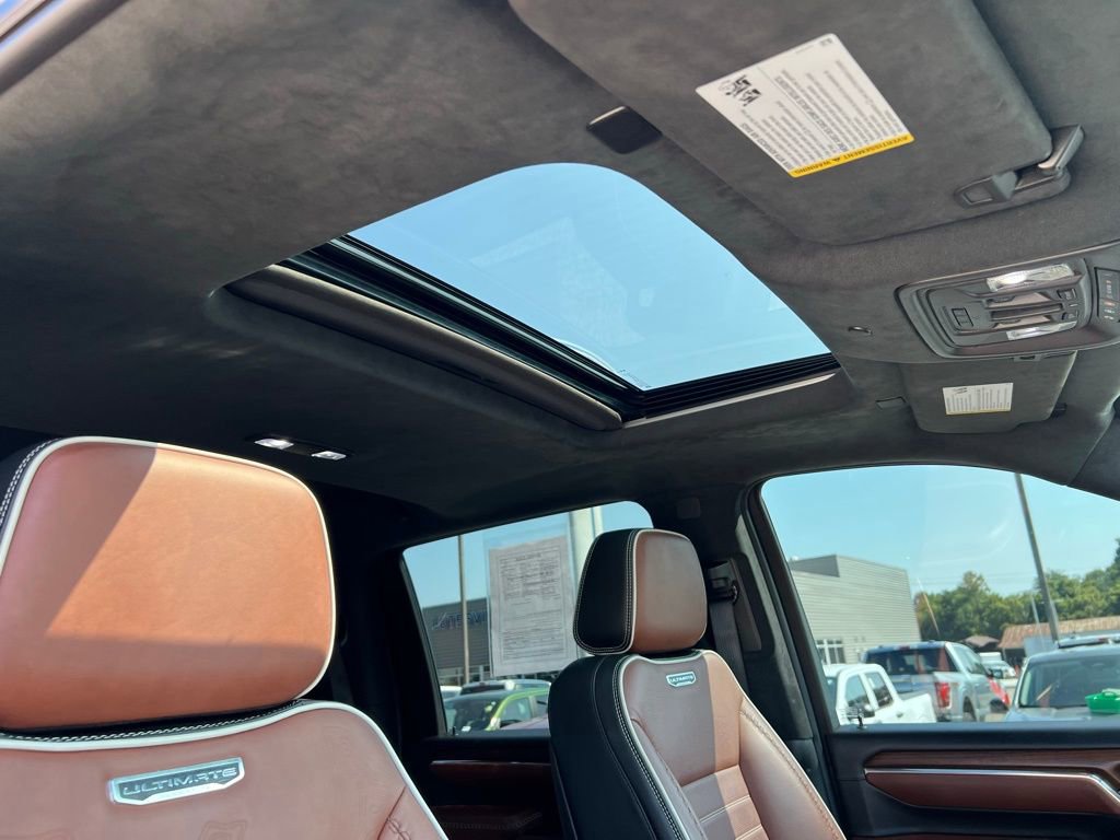 Used 2024 GMC Sierra 2500 Denali Ultimate image 11