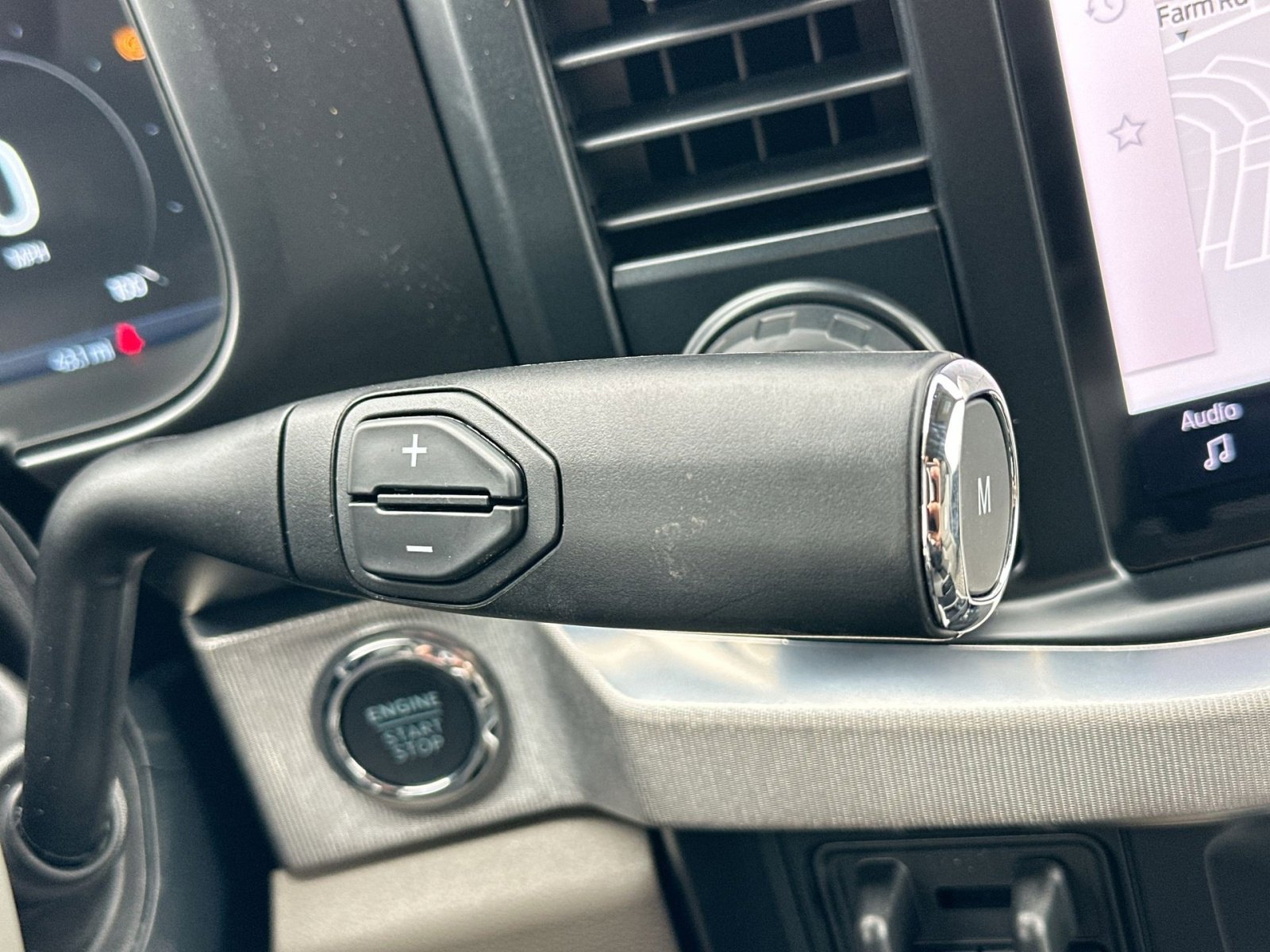 New 2026 Ford F450 Platinum w/ Platinum Plus Package image 31