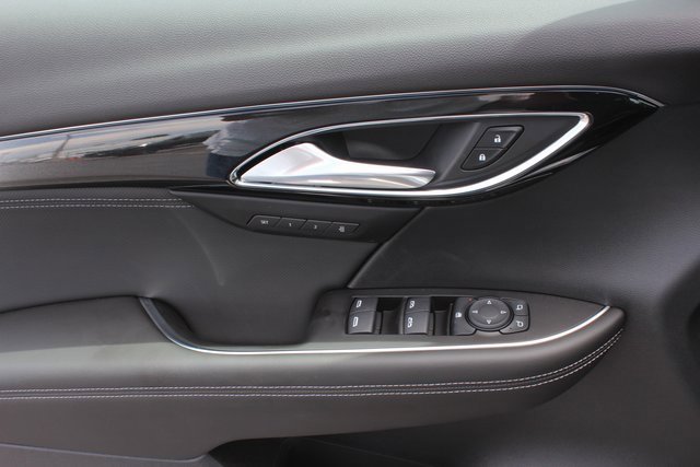 New 2025 Buick Envision Preferred image 17