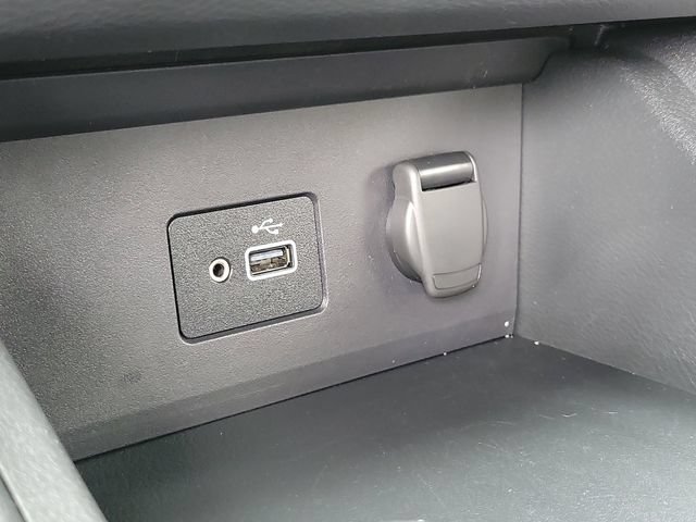 Used 2023 Nissan Sentra S FWD image 32