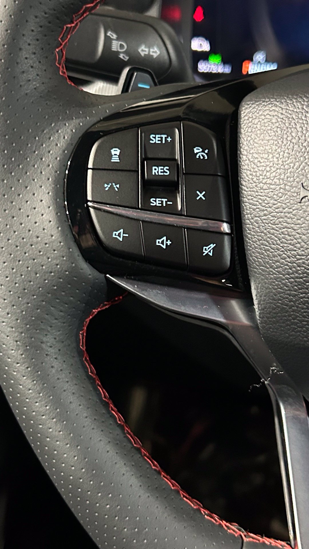 Used 2026 Ford Explorer ST w/ Sun And Sound Package AWD/4WD image 79