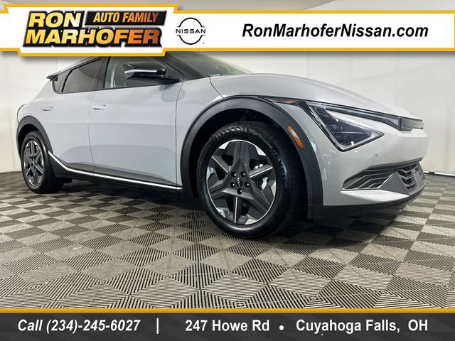 Used 2025 Kia EV6 Light AWD/4WD image 1