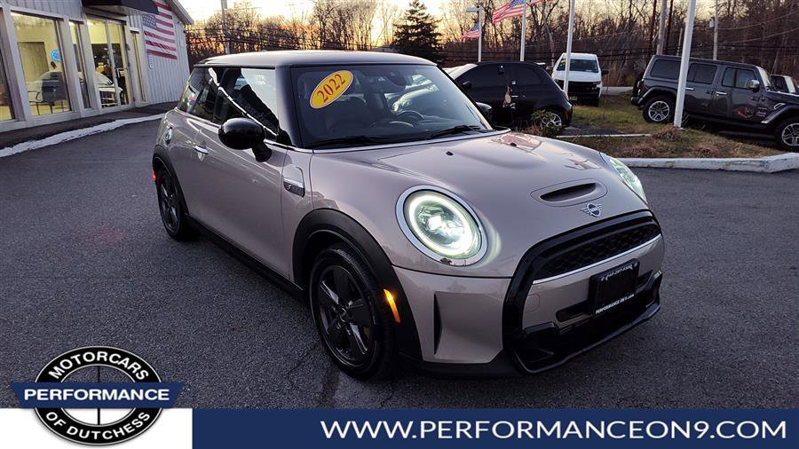 Used 2022 MINI Cooper S w/ Premium Package video 1