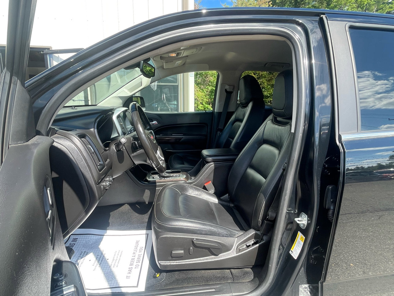 Used 2017 GMC Canyon SLT image 12