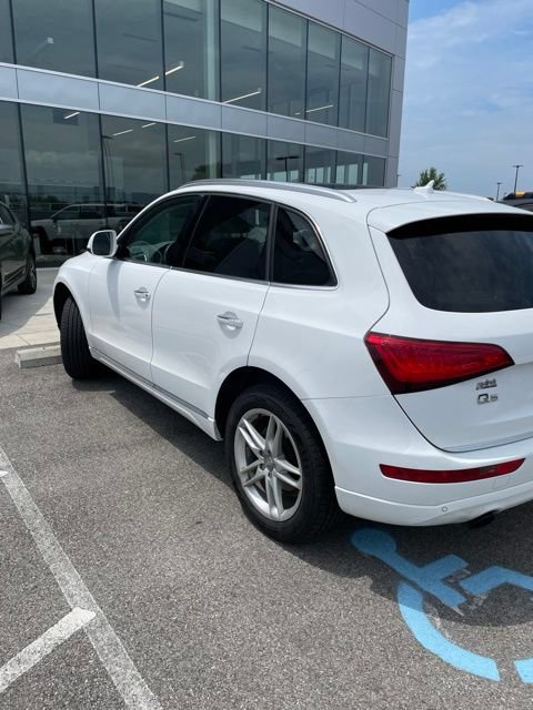 Used 2017 Audi Q5 2.0T Premium AWD/4WD image 2