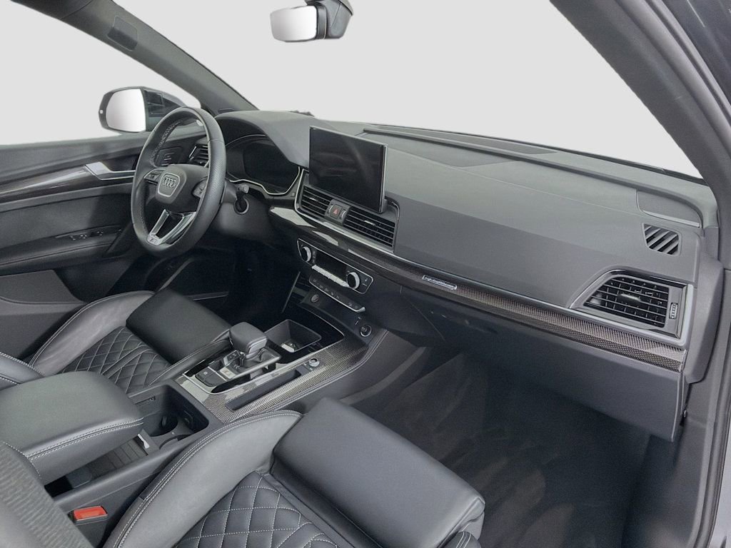 Certified 2024 Audi SQ5 Prestige w/ Prestige Package AWD/4WD image 32