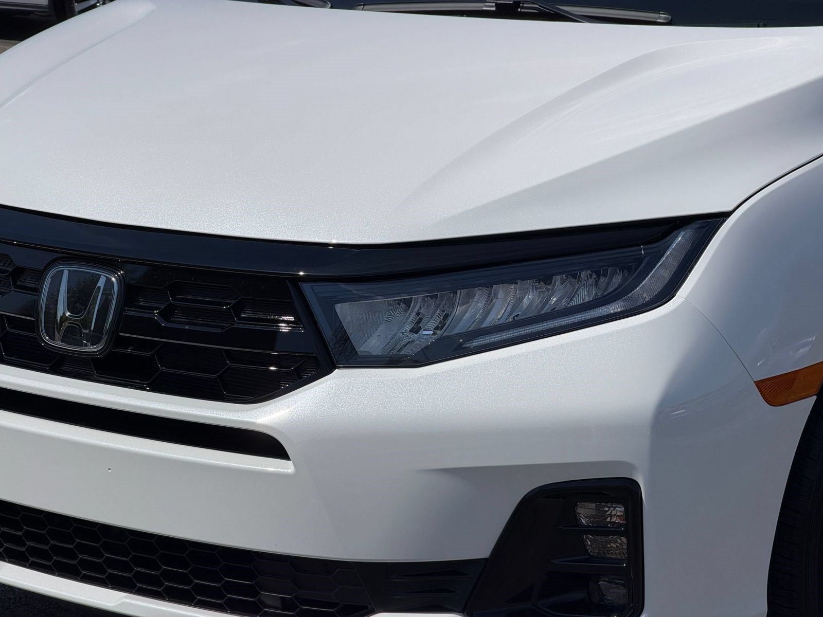 New 2027 Honda Odyssey Elite image 12