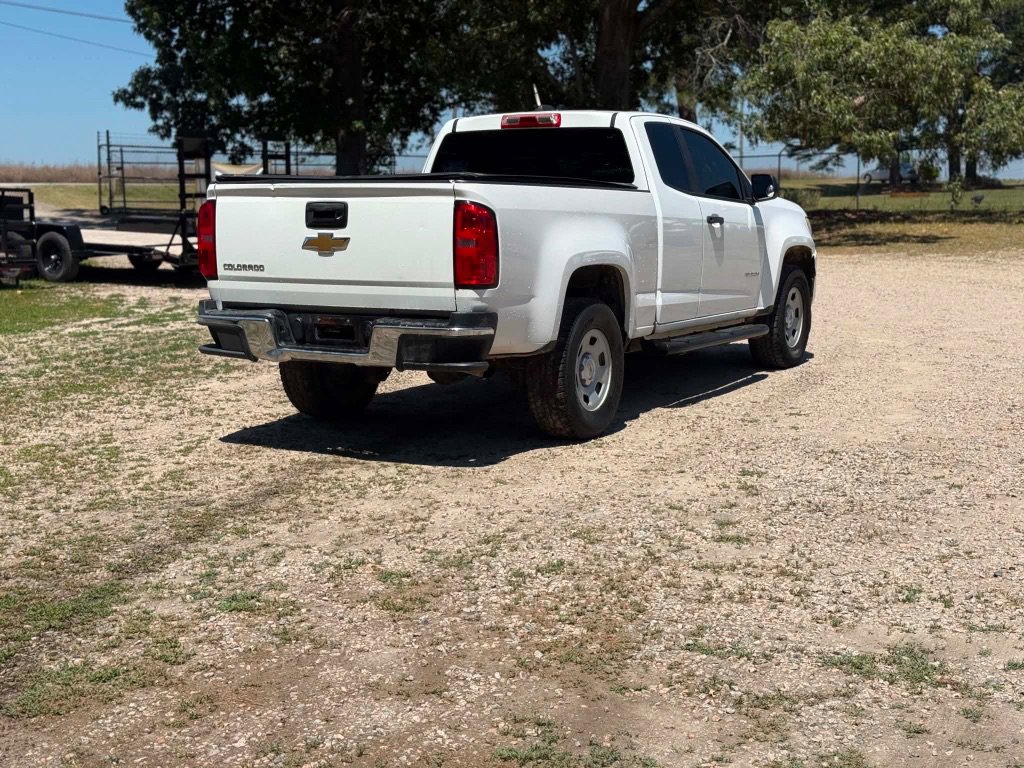 Used 2015 Chevrolet Colorado W/T RWD image 3
