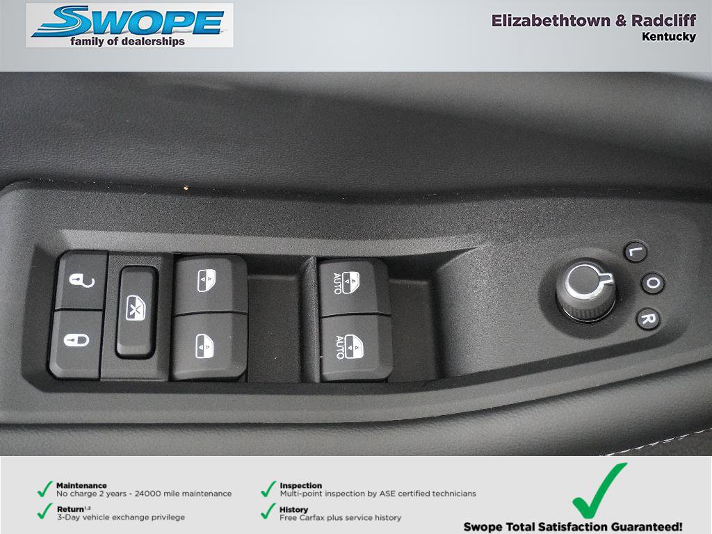 Certified 2025 Jeep Grand Cherokee L Limited w/ Luxury Tech Group II image 16