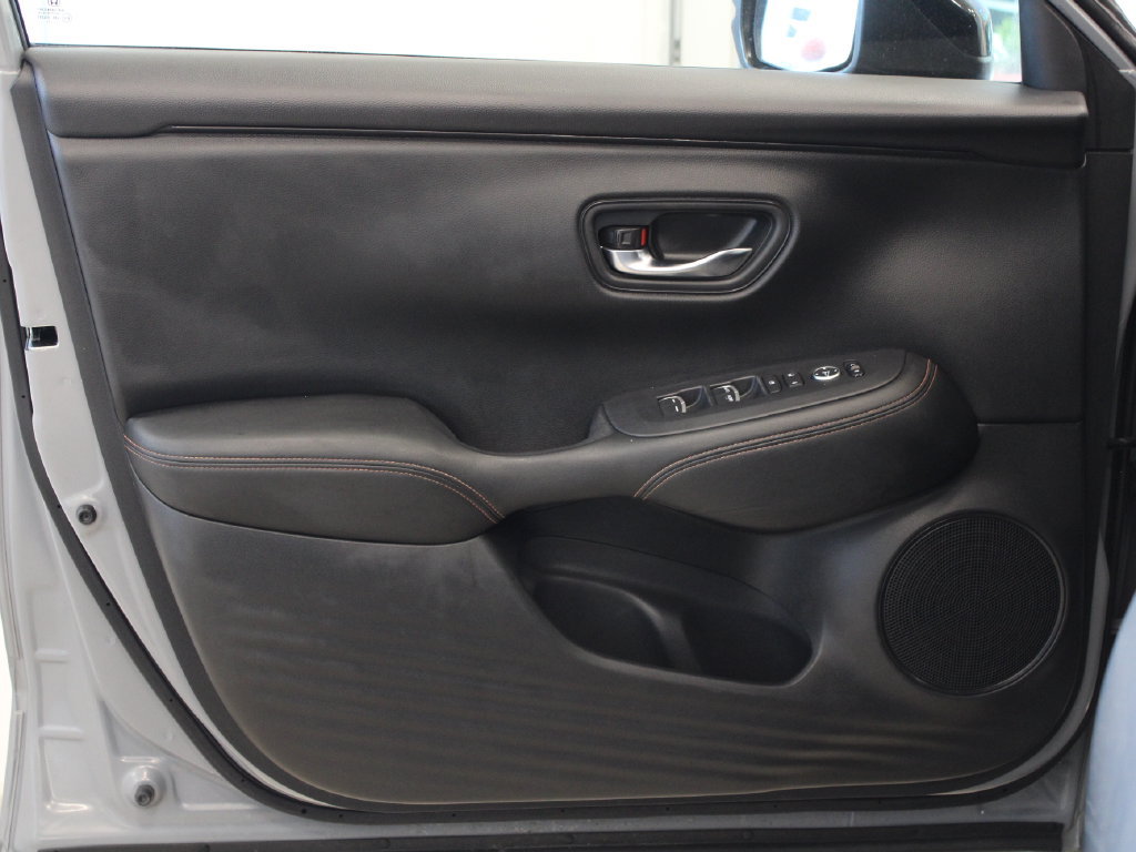 Used 2023 Honda HR-V Sport image 14