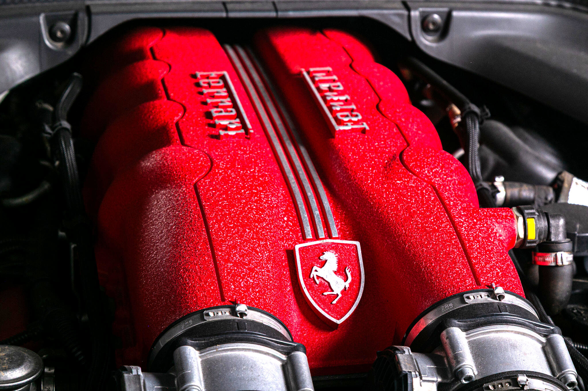 Used 2011 Ferrari California image 44