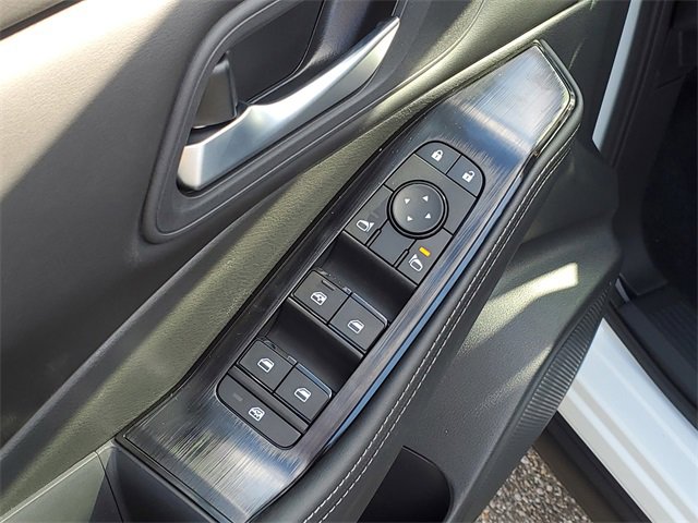 New 2026 Nissan Rogue SV image 25