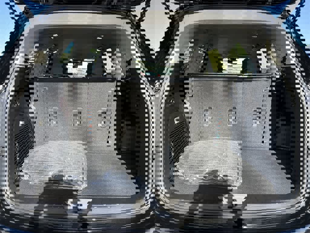 Used 2025 Subaru Ascent Premium image 19