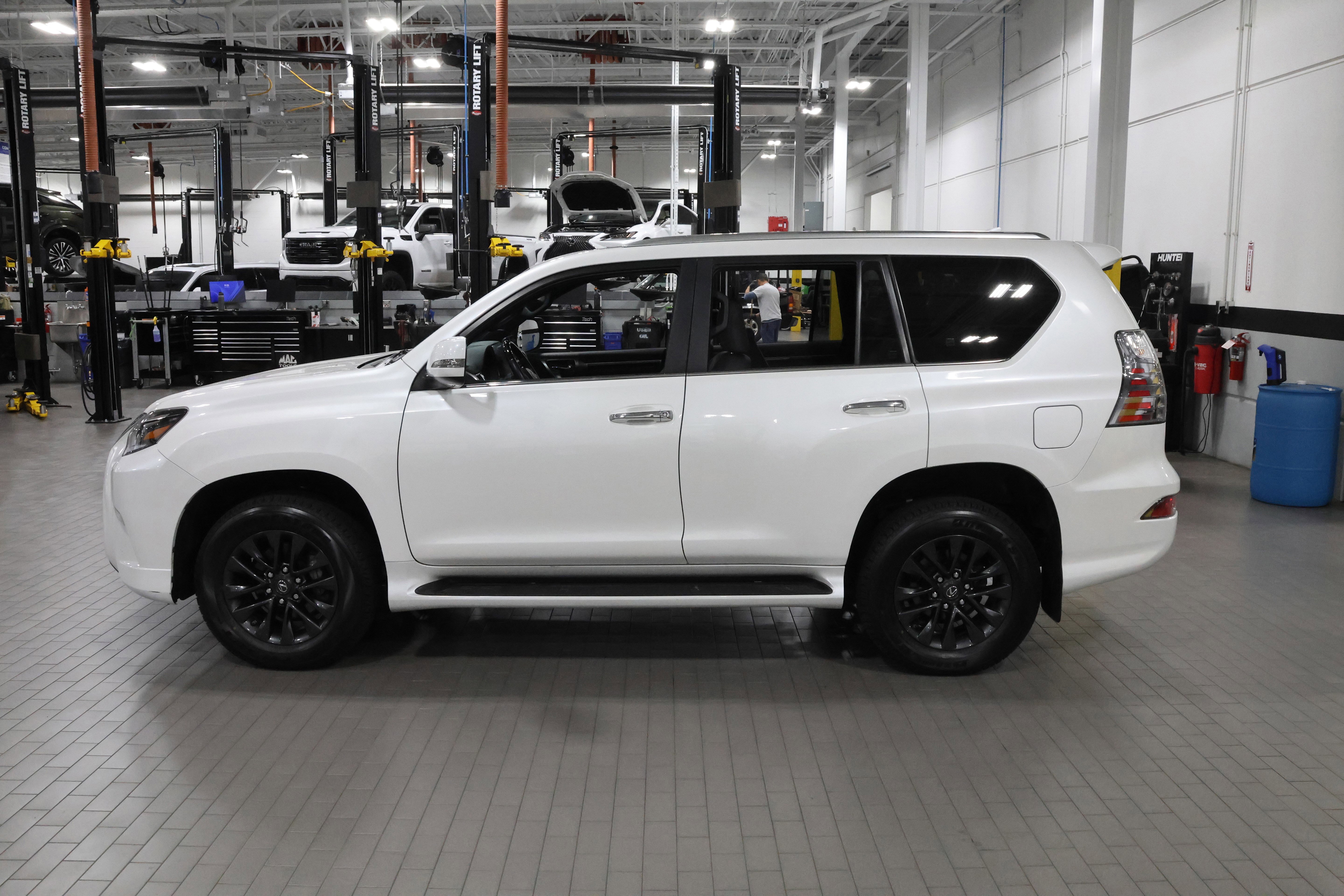 Used 2023 Lexus GX 460 Premium image 6