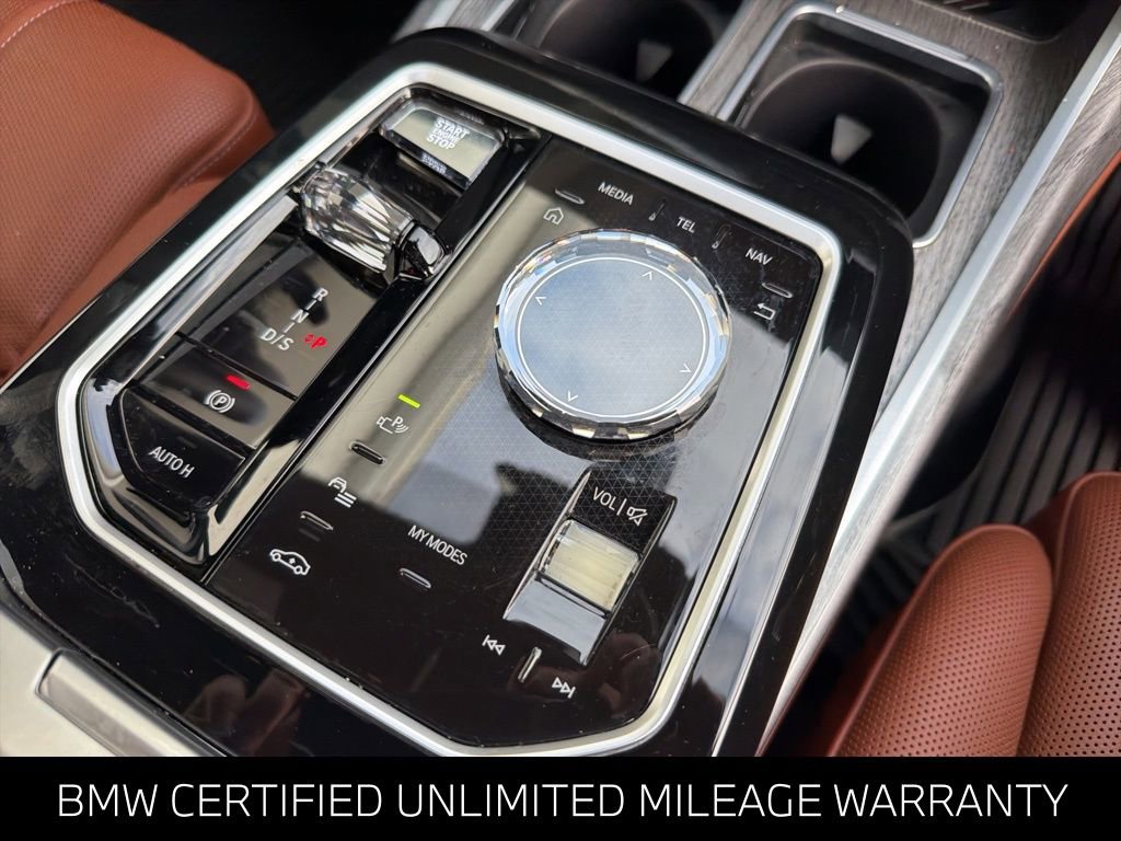 Certified 2024 BMW 760i xDrive w/ Executive Package AWD/4WD image 36