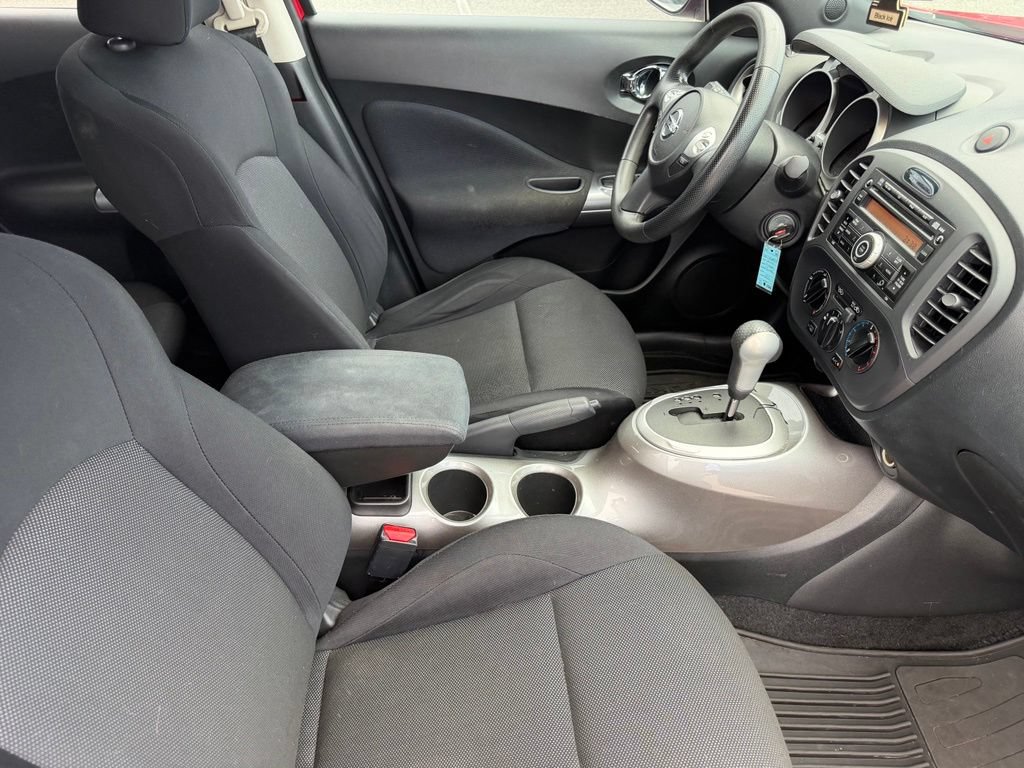 Used 2014 Nissan Juke S w/ Midnight Edition 2.0 FWD image 16
