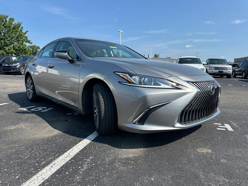 Used 2021 Lexus ES 250 w/ Premium Package AWD/4WD image 13