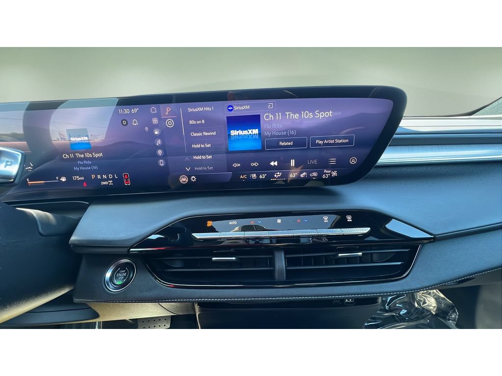 Certified 2025 Buick Enclave Avenir w/ Super Cruise Package AWD/4WD image 17