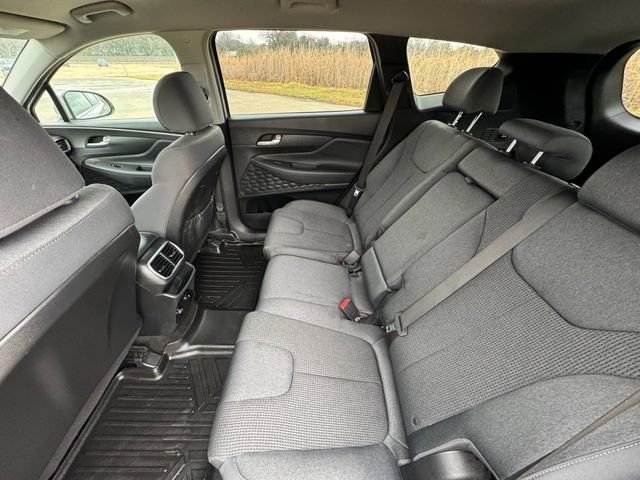 Used 2019 Hyundai Santa Fe SE image 28