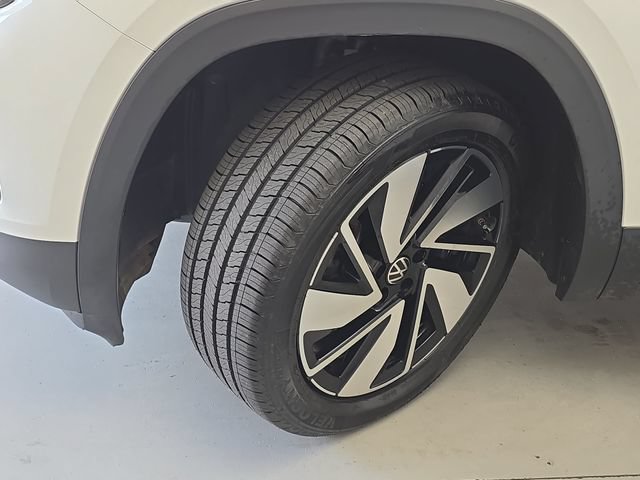 Certified 2024 Volkswagen Atlas SEL AWD/4WD image 34