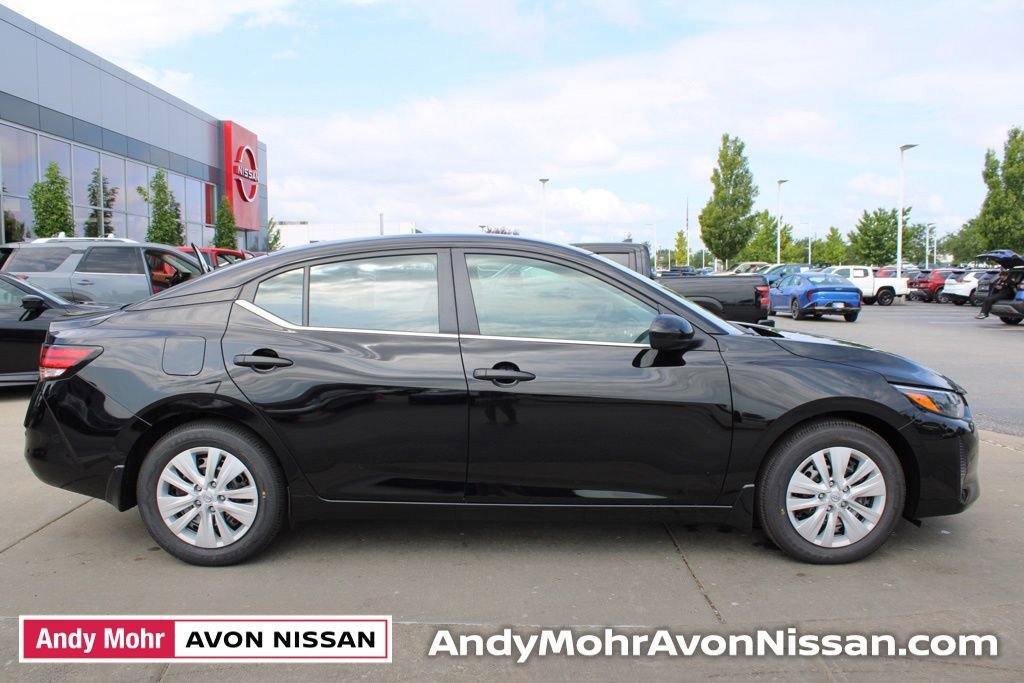 New 2025 Nissan Sentra S image 3
