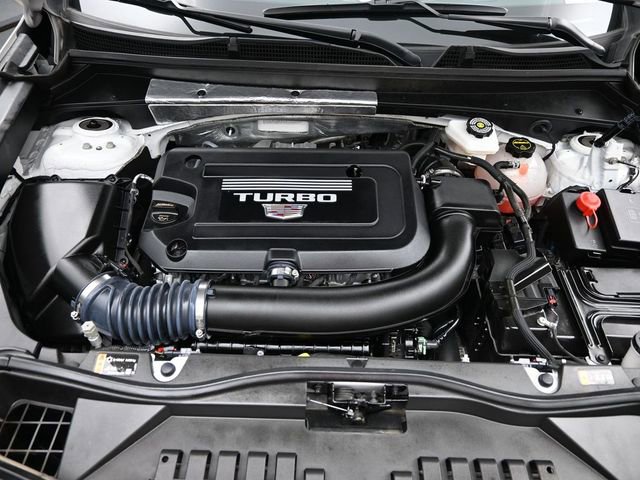 Used 2024 Cadillac XT4 Luxury w/ Cold Weather Package AWD/4WD image 38