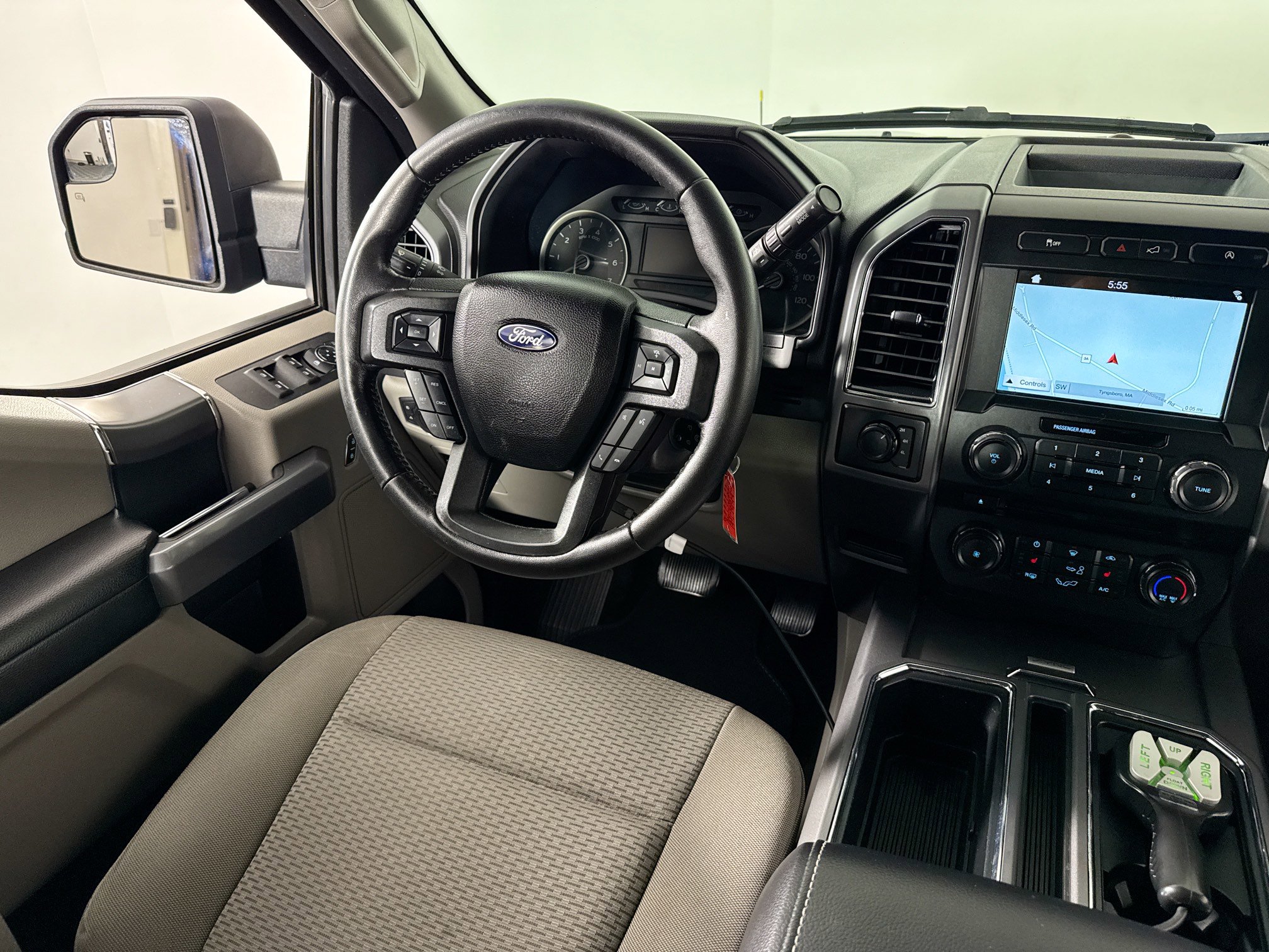 Used 2018 Ford F150 XLT w/ Equipment Group 302A Luxury image 29