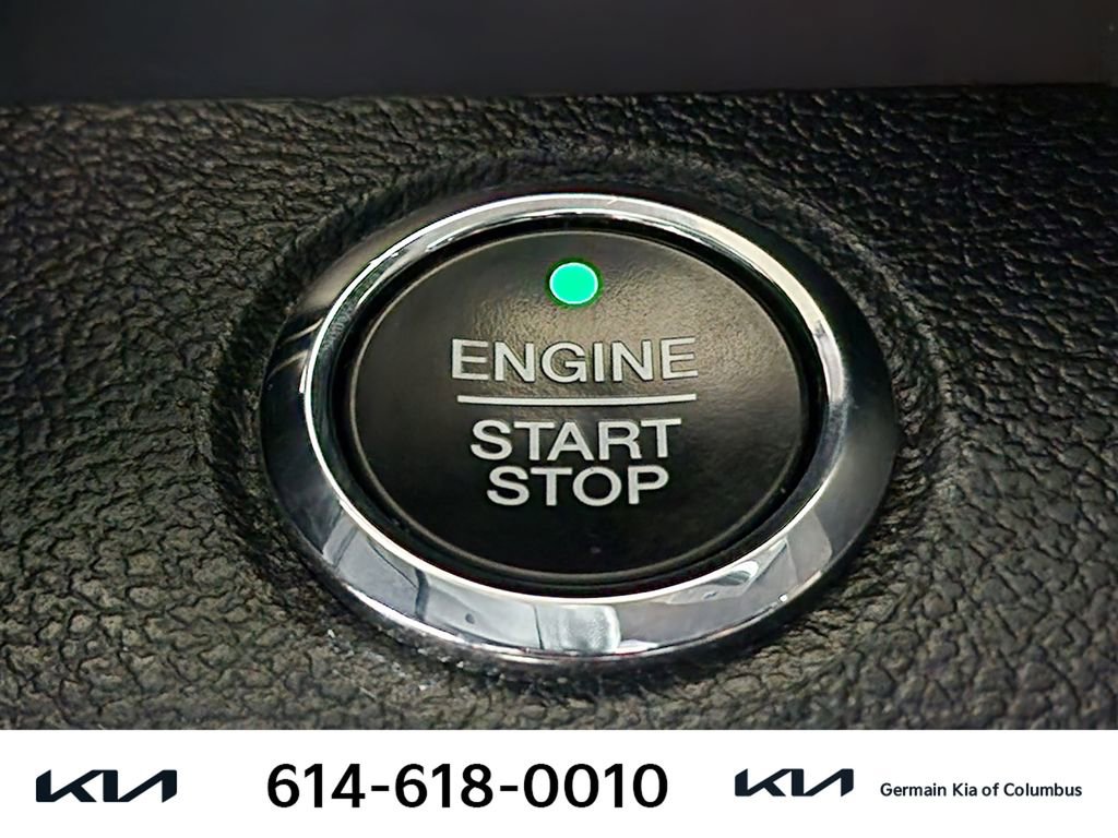 Used 2015 Ford F150 Lariat w/ Trailer Tow Package image 34