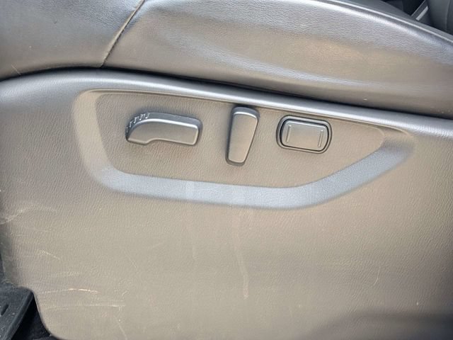 Used 2022 Nissan Armada SV w/ SV Appearance Package RWD image 22