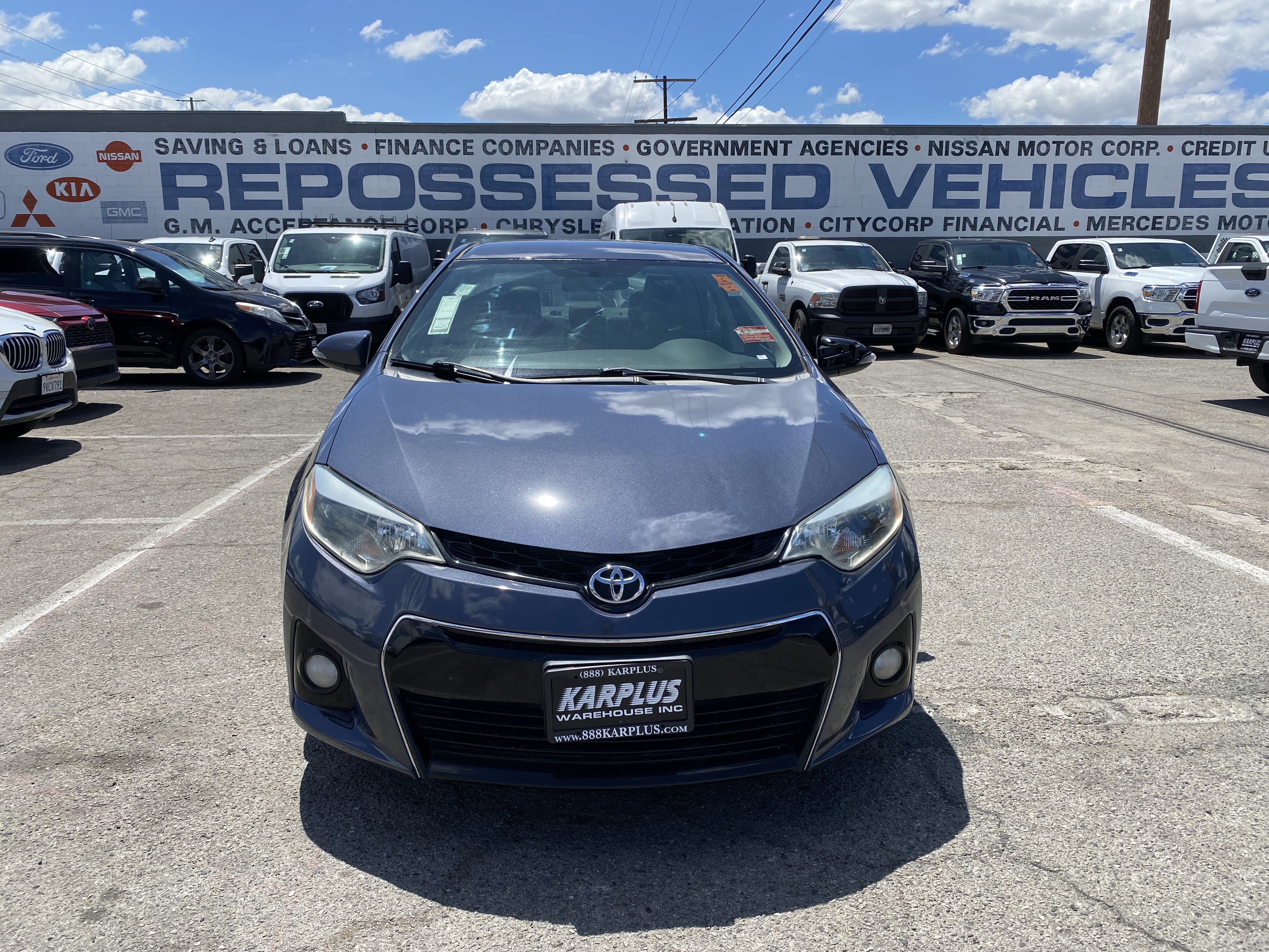 Used 2015 Toyota Corolla S FWD image 3