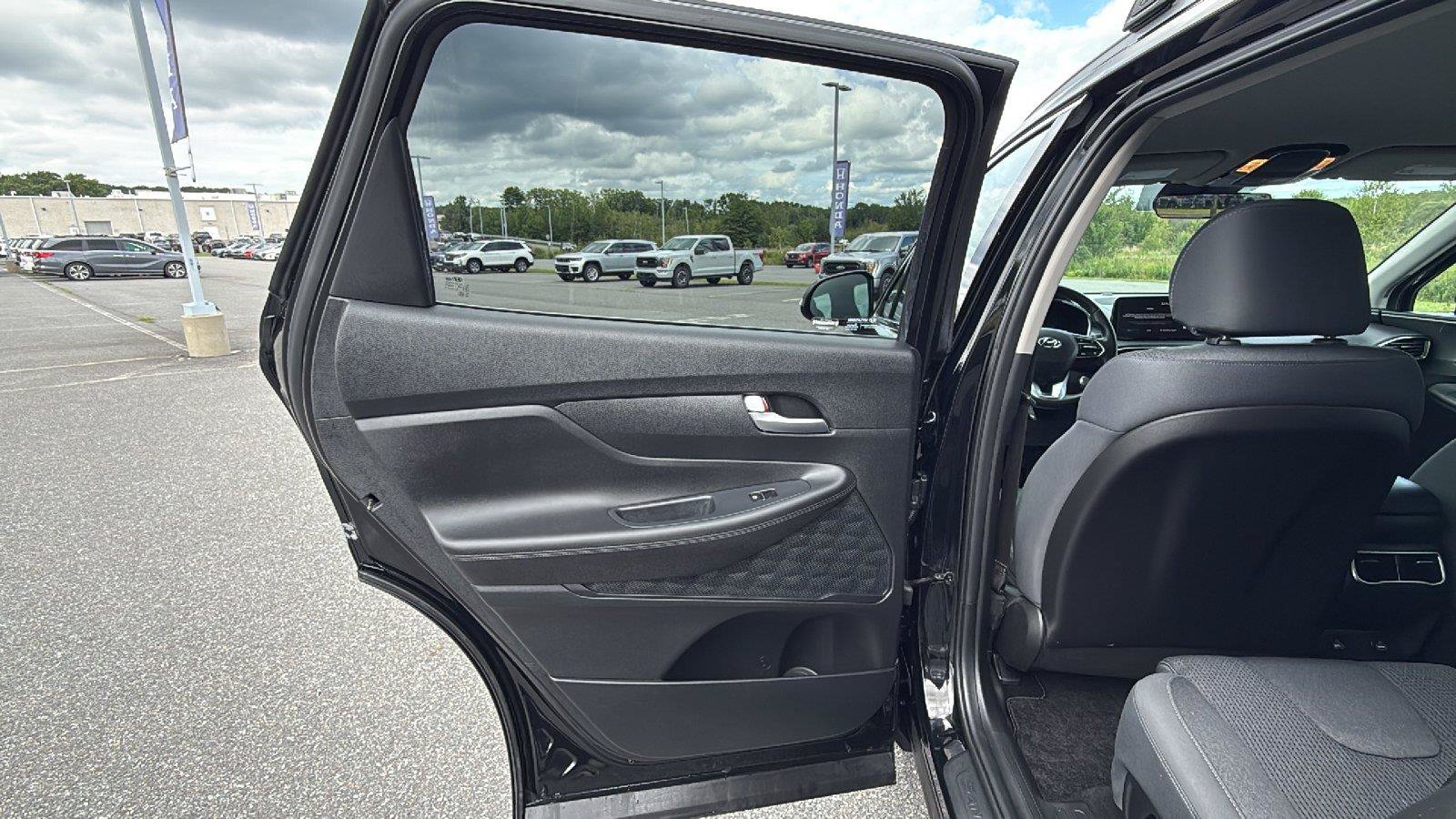 Certified 2023 Hyundai Santa Fe SEL AWD/4WD image 21