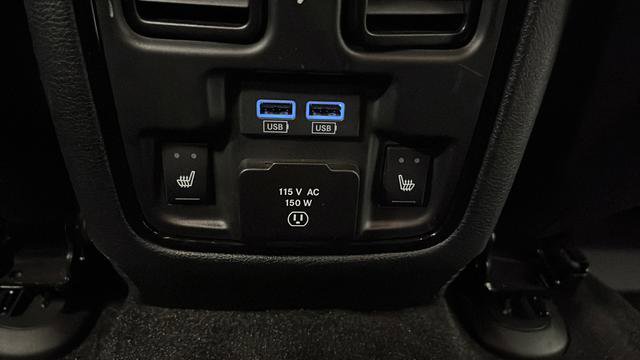 Used 2022 Dodge Durango R/T w/ Tow 'N Go Package image 38