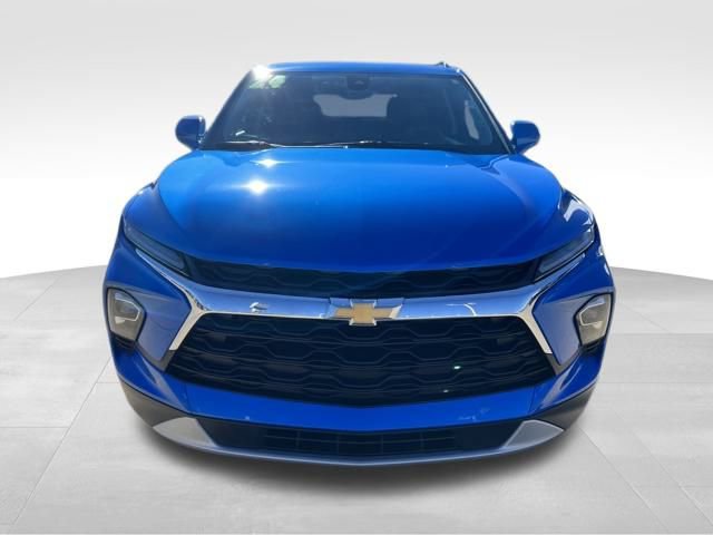 Certified 2024 Chevrolet Blazer LT w/ Convenience Package image 3