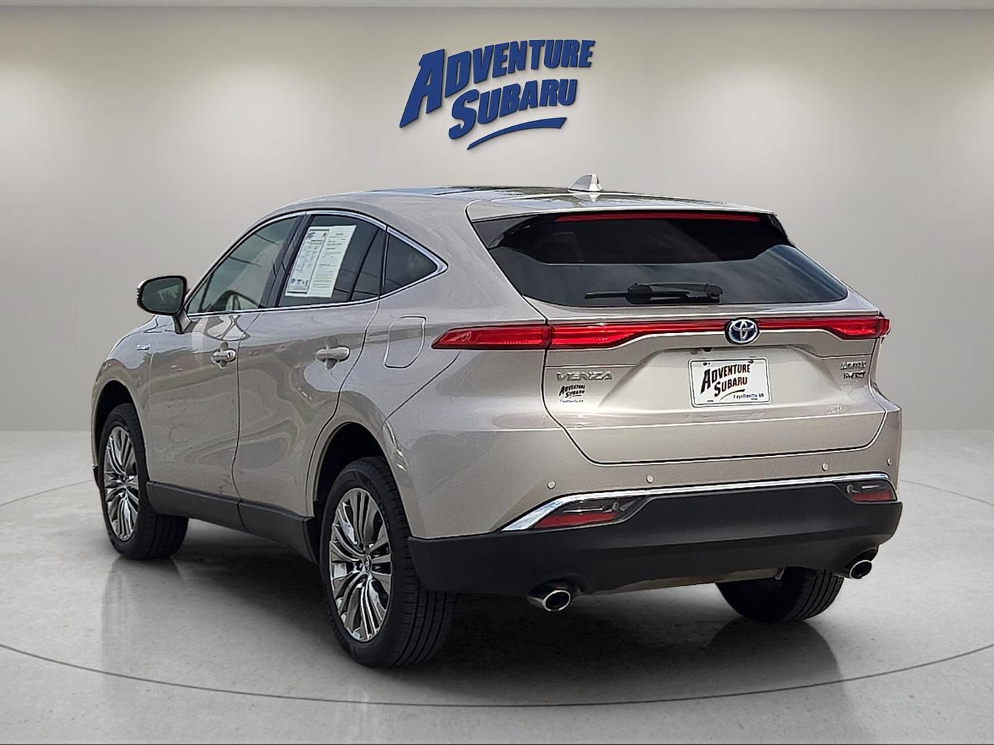 Used 2021 Toyota Venza Limited w/ Advanced Technology Package AWD/4WD image 5