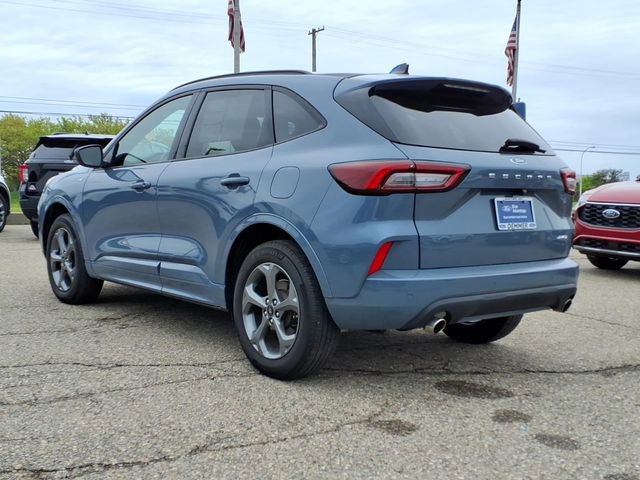 Certified 2024 Ford Escape ST-Line w/ Tech Pack #1 AWD/4WD image 7