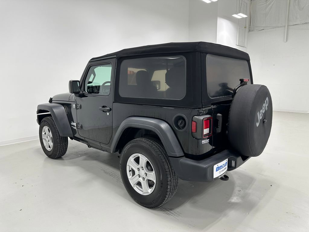 Used 2021 Jeep Wrangler Sport S image 3