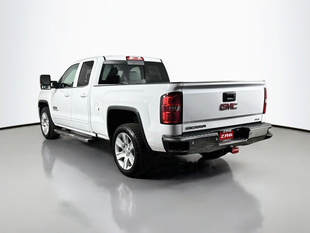 Used 2017 GMC Sierra 1500 SLE w/ Max Trailering Package AWD/4WD image 3