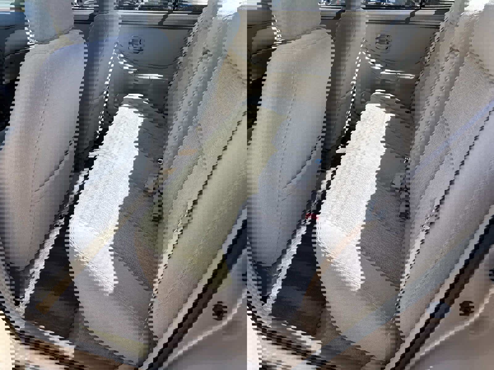 Used 2001 Oldsmobile Intrigue GX w/ Driver Control Pkg image 13