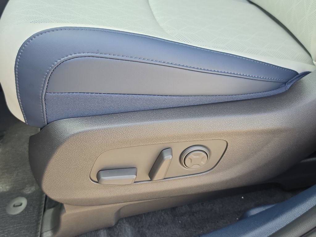 New 2026 Kia Carnival SX FWD image 22