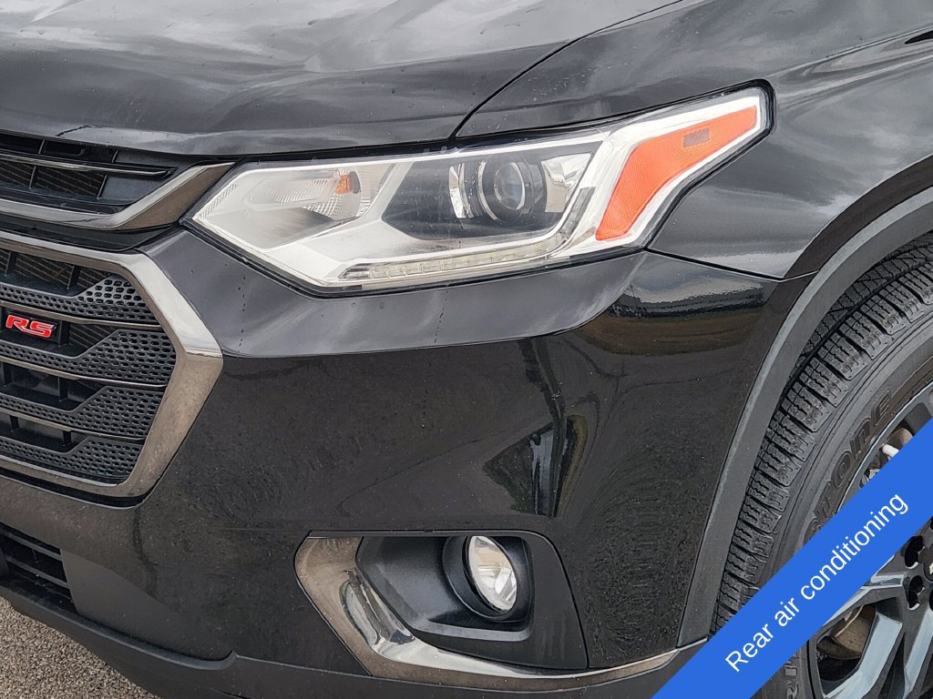 Used 2021 Chevrolet Traverse RS w/ LPO, Floor Liner Package FWD image 14