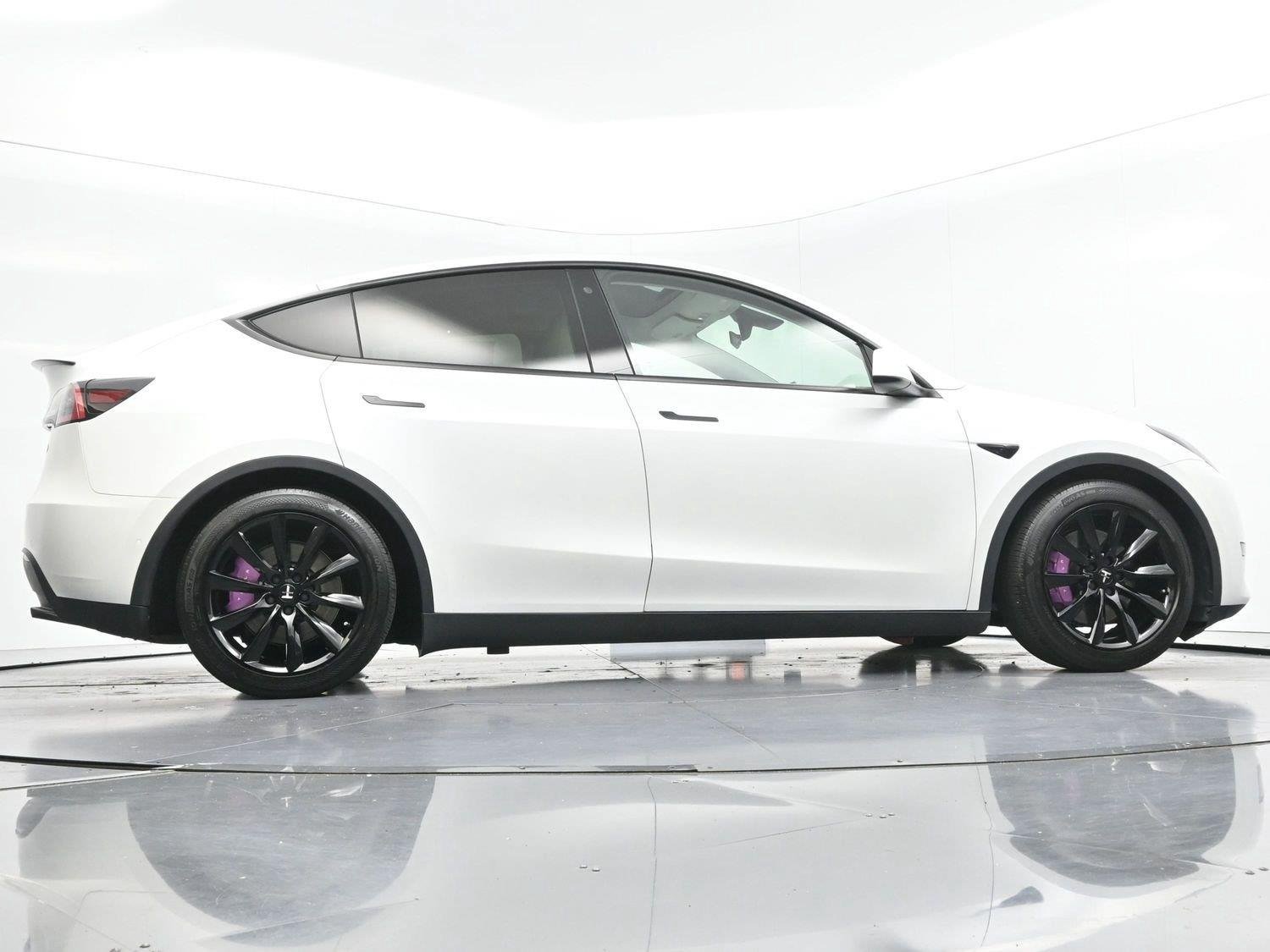 Used 2020 Tesla Model Y Performance AWD/4WD image 47
