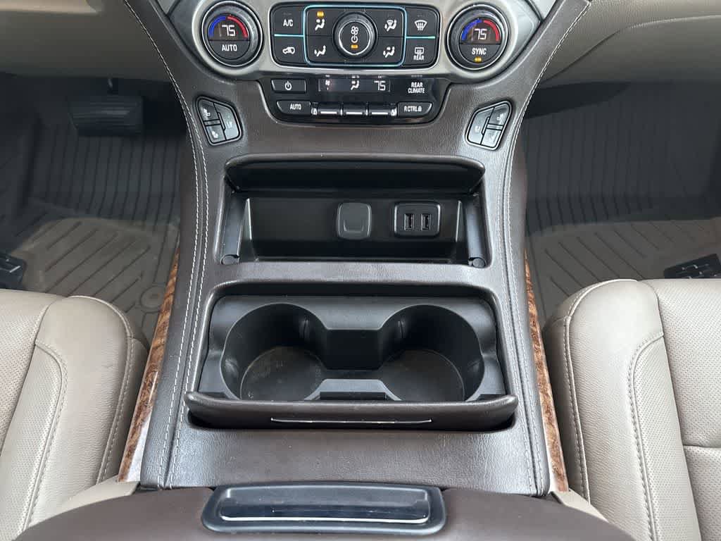Used 2020 Chevrolet Suburban Premier RWD image 20