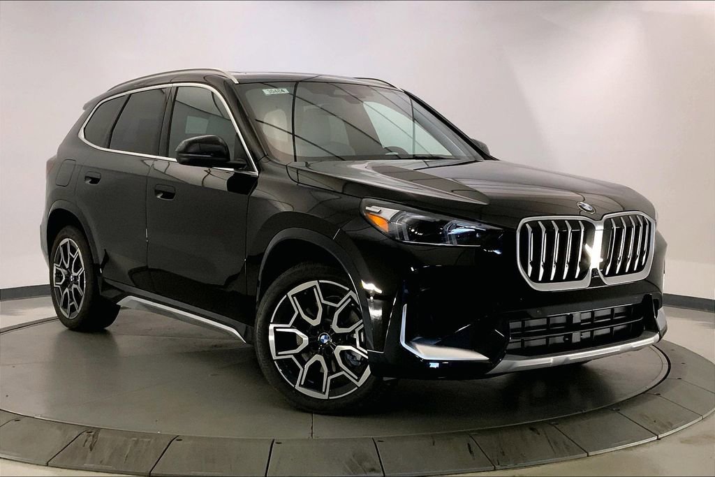 New 2025 BMW X1 xDrive28i w/ Technology Package image 11